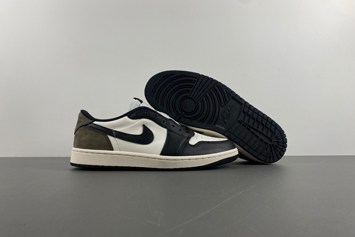Air Jordan 1 Low OG “Mocha CZ0790-102