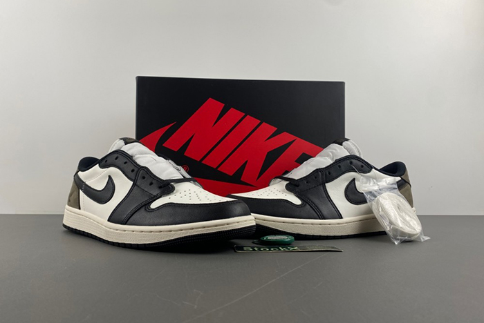 Air Jordan 1 Low OG “Mocha CZ0790-102