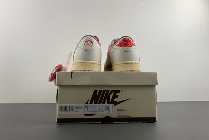 Travis Scott x Air Jordan 1 Low OG DM7866-600