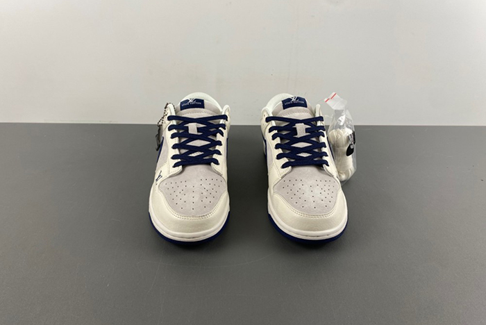 SB Dunk Low  FC1688-134