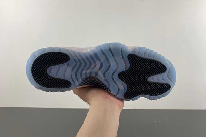 Air Jordan 11 “legend Blue CT8012-104