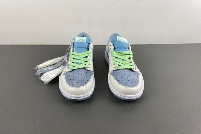 Travis Scott x Air Jordan 1 DM7866-888