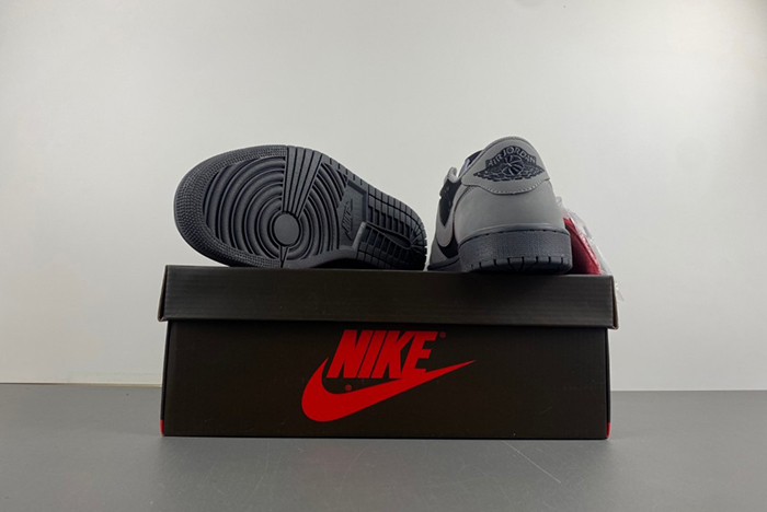 Travis Scott x Air Jordan 1 DM7866-775