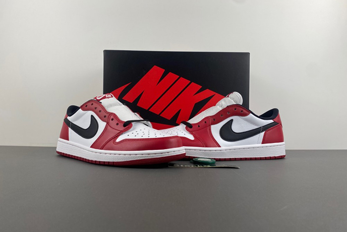 Air Jordan 1 Low Chicago OG  705329-600