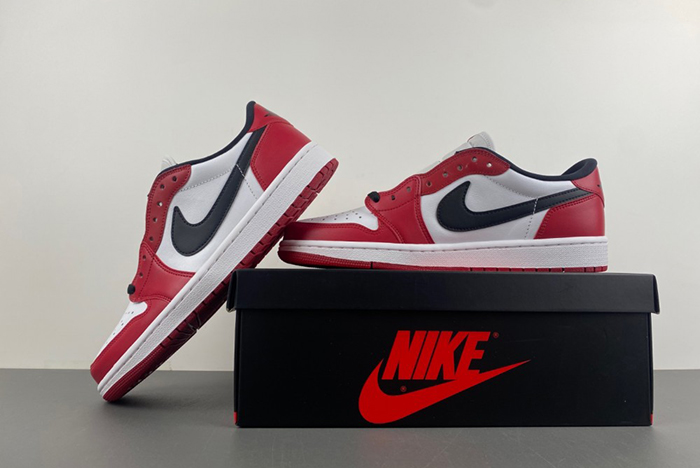 Air Jordan 1 Low Chicago OG  705329-600