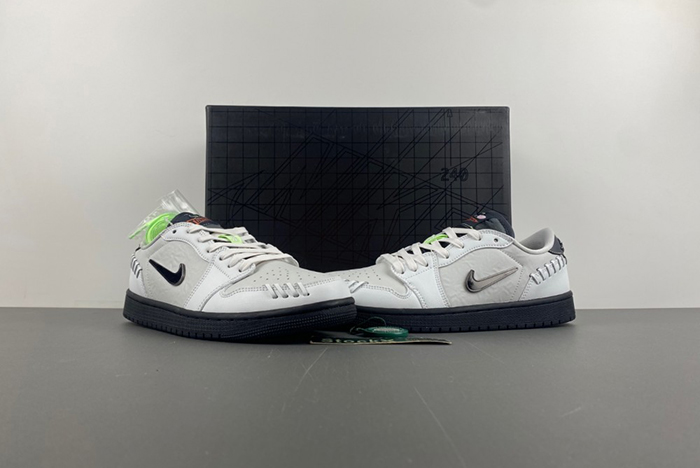 Air Jordan 1 Low HM3689-001