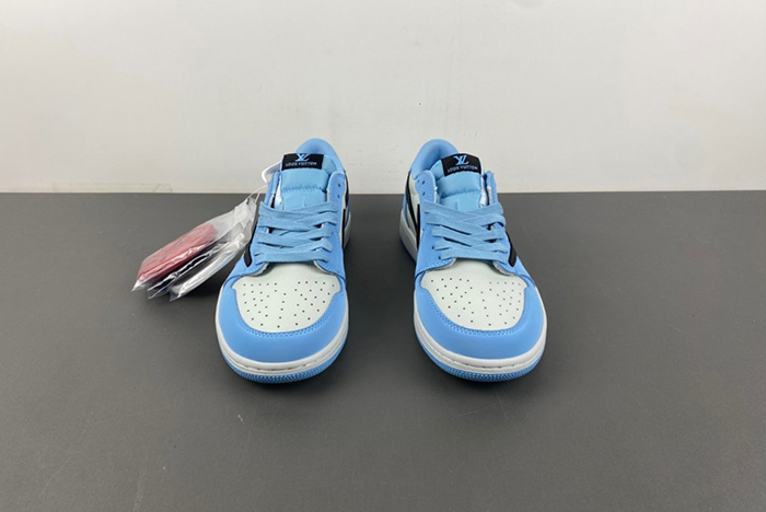 Travis Scott x Air Jordan DM7866-107