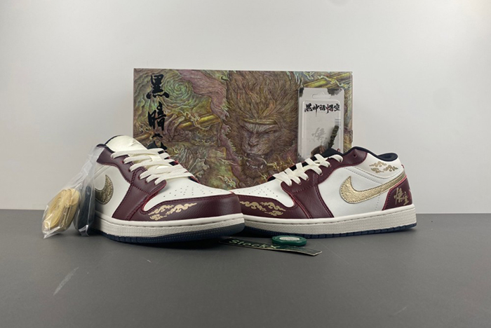 Travis Scott x Air Jordan 1 FJ5735-100